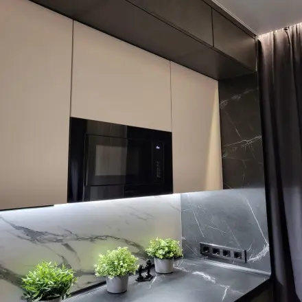 Кухня Бетон темный Бетон светлый Софт Латте